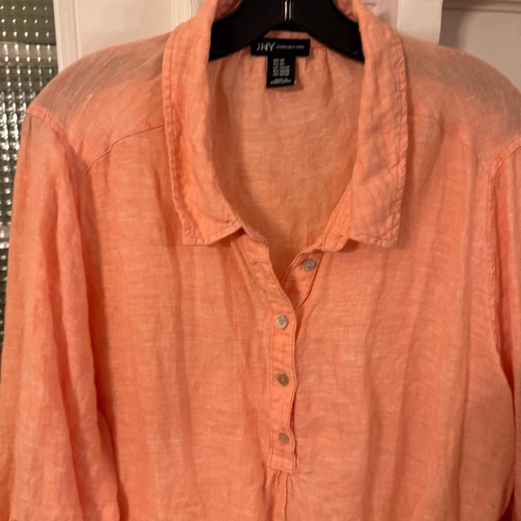 Jones New York Women Plus Sz 2X 100% LINEN  Roll Tab Sleeves Top Coral Peach - Picture 2 of 9